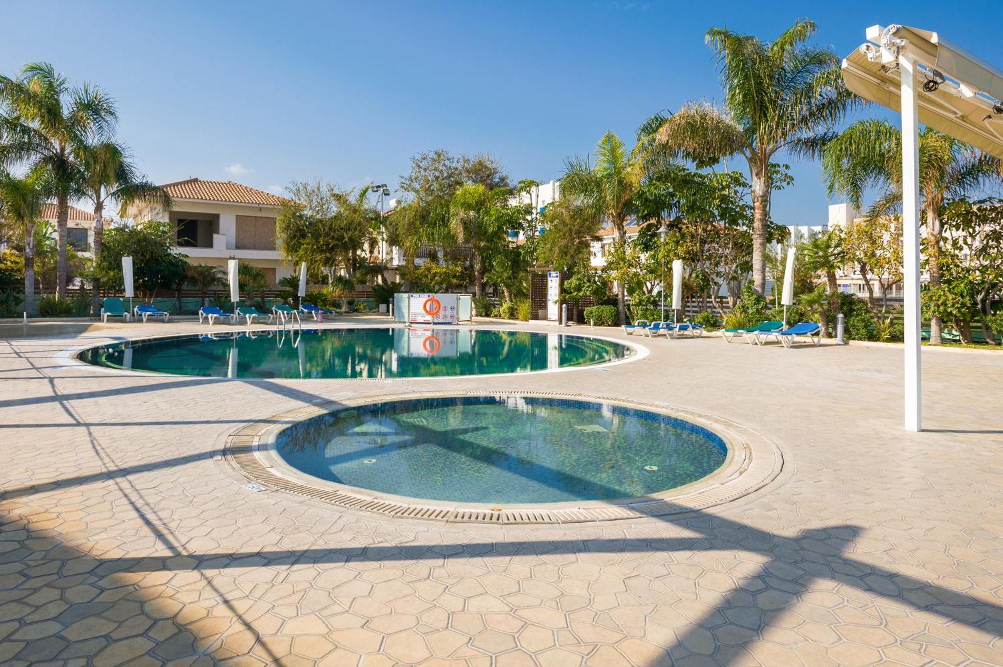 Villa Oasis Pernera Εξωτερικό φωτογραφία